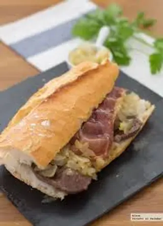 Bocadillo De Brascada (Entero)