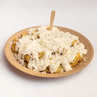 Crispers pomfrit s umakom od tartufa i grana padanom
