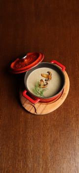 სოკოს კრემ-სუპი კრუტონებით/Cream of mushroom soup with croutons