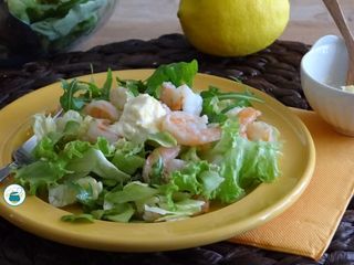 17 Insalata con gamberi e maionese