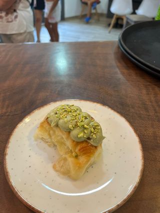 Medialuna De Pistacho