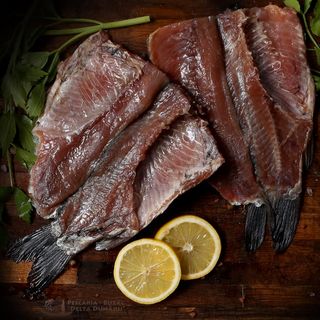 Peste sarat proaspat caras