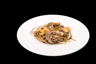 220 SOBA CON GAMBERI