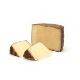 Manchego Semicurado Cuña 300gr.
