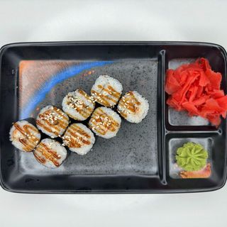 Маки с угрем