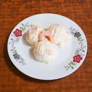 Ensaladilla De Gambas