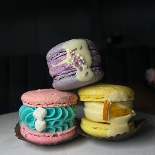 Макарун в асортименті, 1шт.