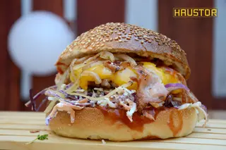 Bunker burger + krumpirići