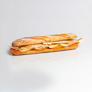 Baguette De Pollo Cajún Y Queso