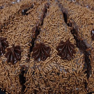 Bolo Brigadeiro Tradicional (1 Fatia)
