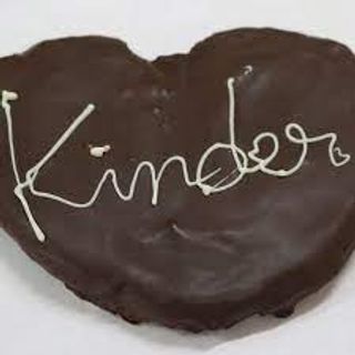 Palmera Hojaldre Rellena Kinder