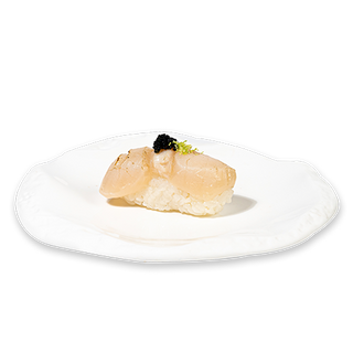 62. Nigiri vieira flameado (1 pza.)