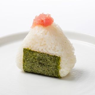 112. Onigiri spicy tuna