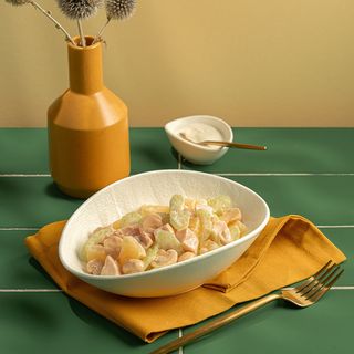 Салат з селерою та куркою