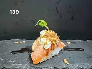 139. Sake scottato onions