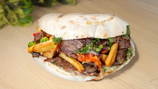 Kebab arabesc de berbecut