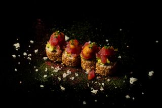 66. Uramaki California Atún (8 Pzs.)