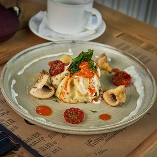 Crepes cu carne de vita si ciuperci