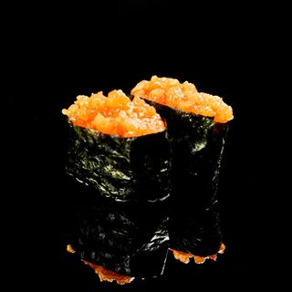 Gunkan spicy salmon - 2 pezzi 