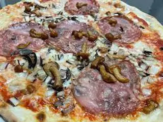 Pizza Trentina