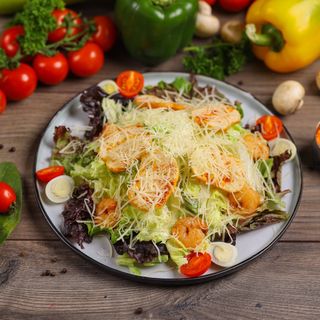 Салат "Цезарь с креветками"