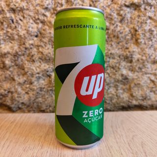 7UP 330ml