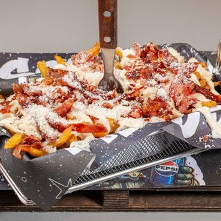 Cheesy Bacon Loaded Fries