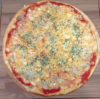Pizza Roquefort (30 Cm.)