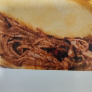 Arepa De Carne De Ternera Mechada