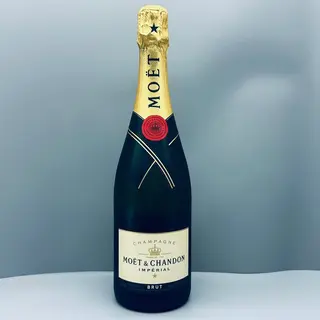 Champagne Moet
