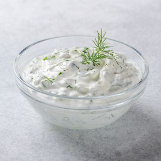 Млечна салата