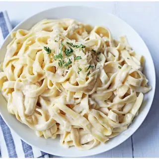 Spaghetti Alfredo