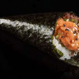 302. Temaki gambero rosso