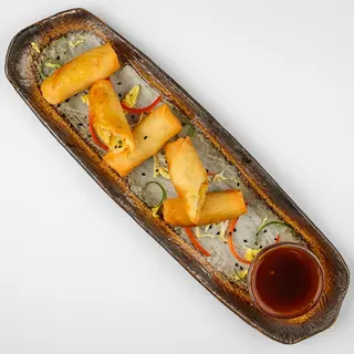 Golden chicken rolls