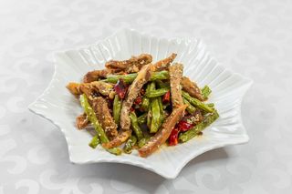 Сушеный говяжий язык с фасолью