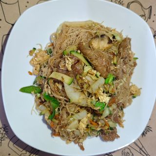 #33C Fideos Con Ternera