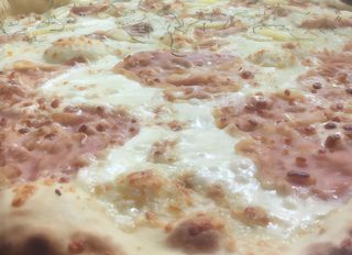 9. Provola, prosciutto cotto e mozzarella