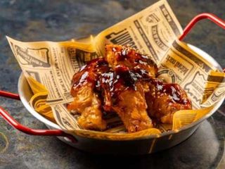 Pollo fritto con salsa Jack Daniel's 4 pezzi