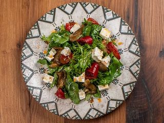 З печеним баклажаном, солодким перцем та витриманою овечою бринзою (220г)