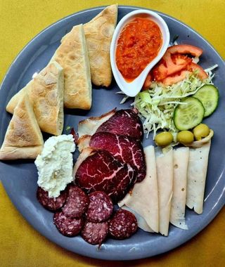 Doručak hladna plata