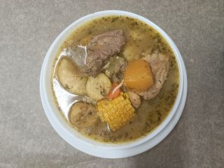 Sopa De Res Y Pollo (750 Ml.)