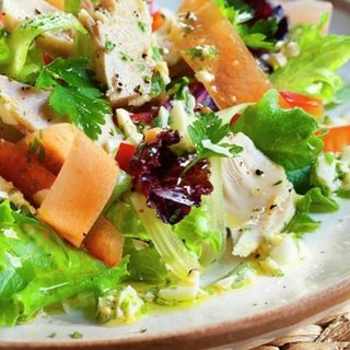 ENSALADA DE VENTRESCA DE  ATUN