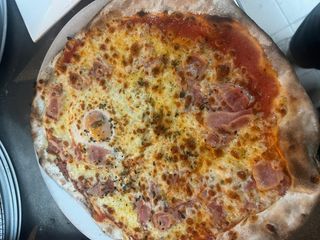 Pizza Vesubio (30 Cm.)