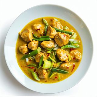 079. Pollo al curry gialla