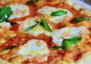 Pizza Margarita (28 Cm.)