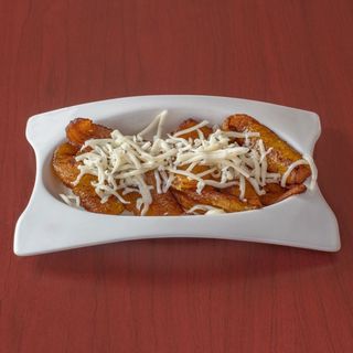 Tajadas fritas con Queso.