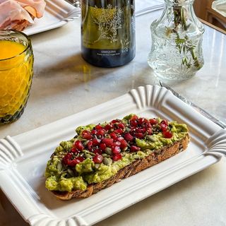 Tosta con aguacate