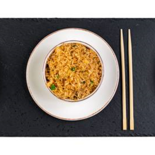 C08. Orez cu pui/鸡肉炒饭/Fried rice with chicken