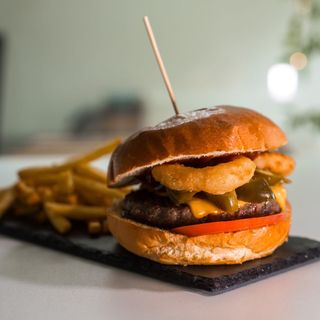 Спайси бургер (450 гр)