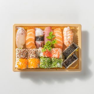 T33 - Sushi Misto (16 Unidades)